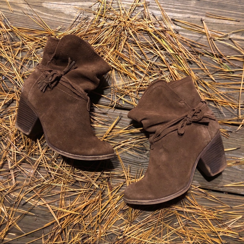 Bakers camel suede wrap tie ankle booties 7